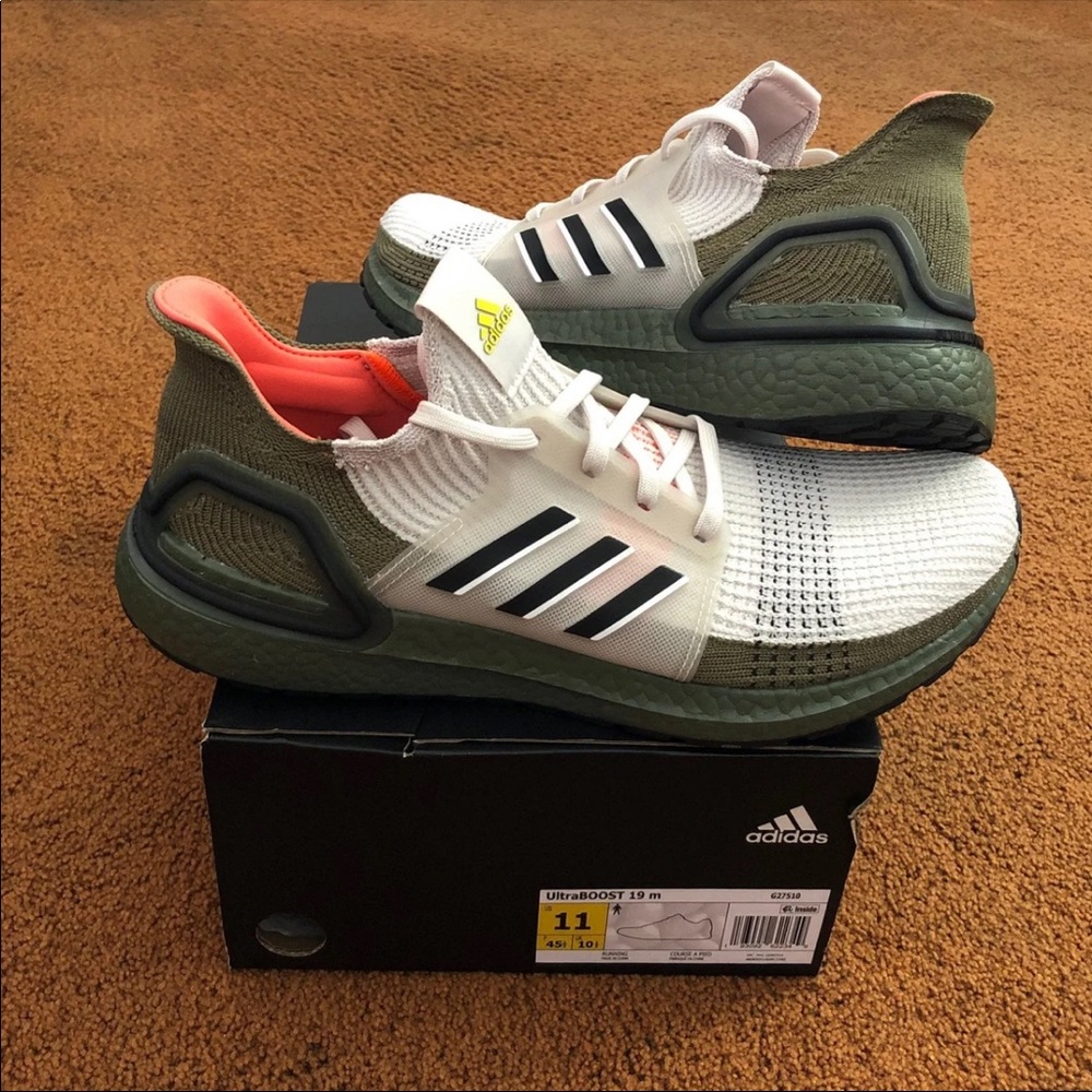 Adidas UltraBOOST 19